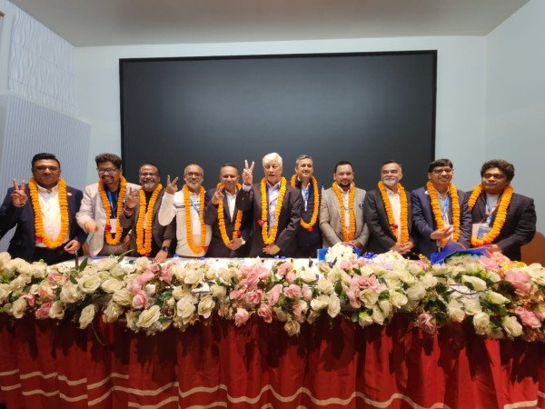 ক্লাব নটরডেমিয়ান্সের প্রেসিডেন্ট হলেন নাসের বখতিয়ার