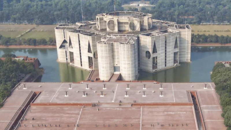 বঙ্গভবন নয়, সংসদের দক্ষিণ প্লাজায় শপথ নেবে নতুন সরকার