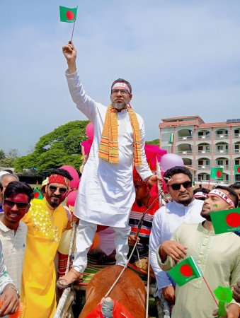 গুরুদাসপুর-বড়াইগ্রামে আশার বাতিঘর ধানের শীষের প্রার্থী আব্দুল আজিজ